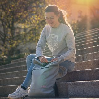„100 % nápad. 0 % nuda. Vznikly u nás v Jablonci nad Nisou a jsou vyrobené jen z kvalitní bavlny, navržené s nápadem, co...